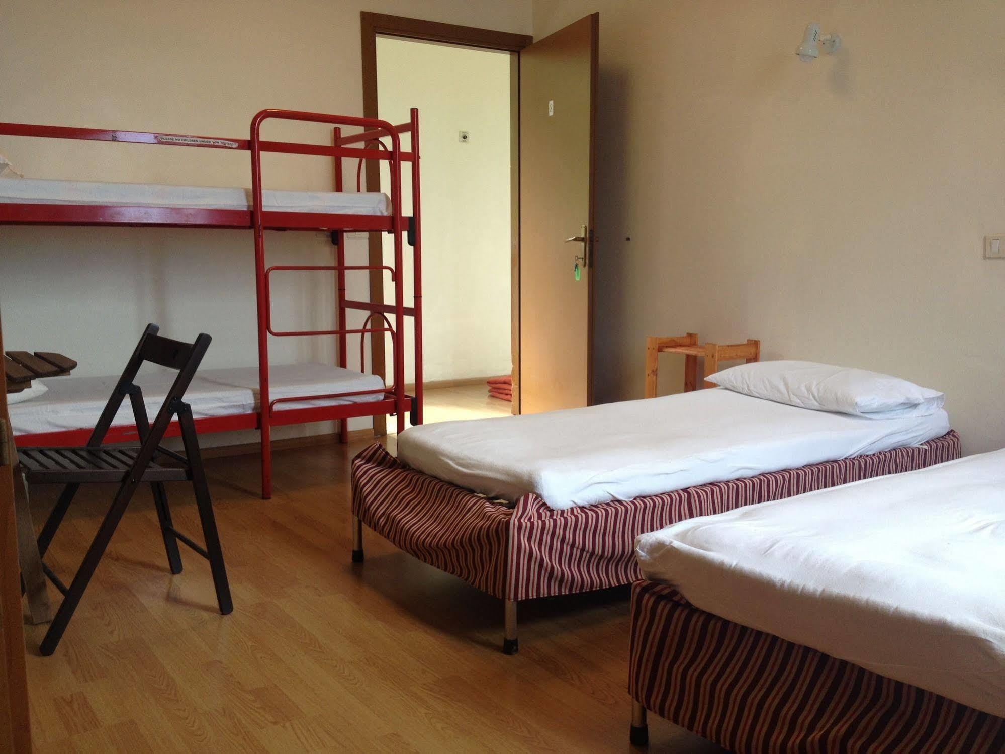 Santangela Hostel & Rooms Менаджо Екстер'єр фото