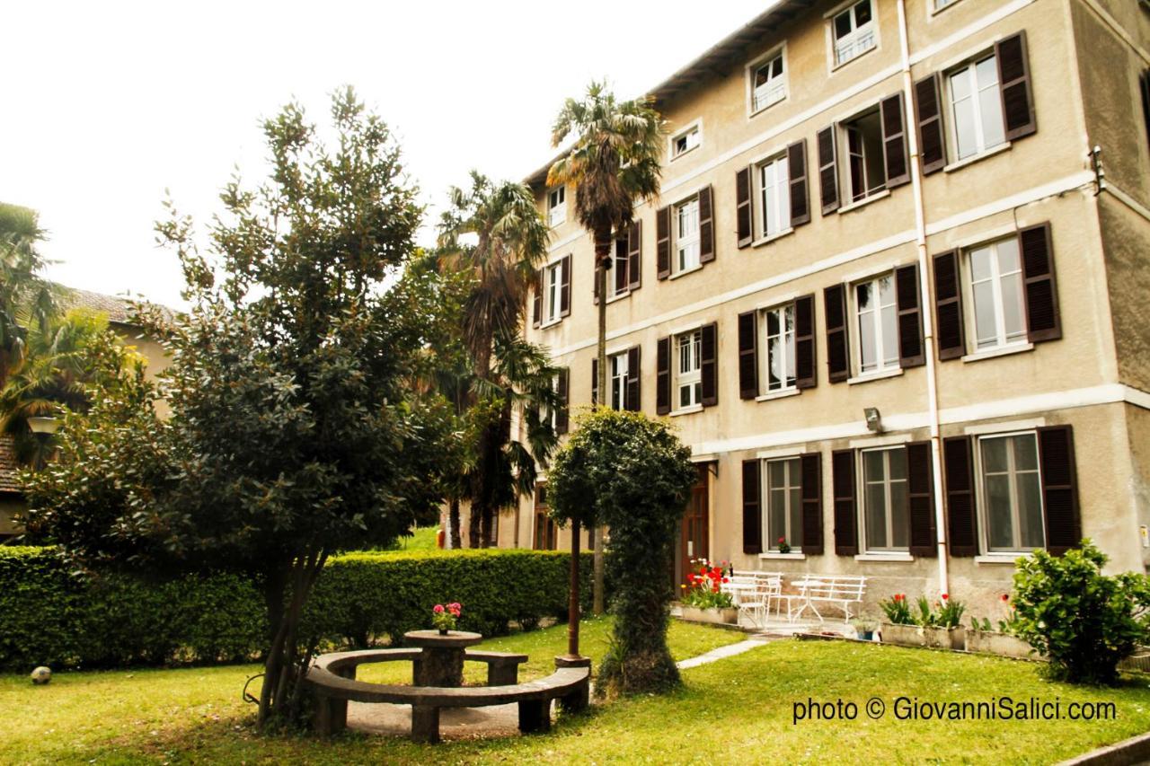 Santangela Hostel & Rooms Менаджо Екстер'єр фото